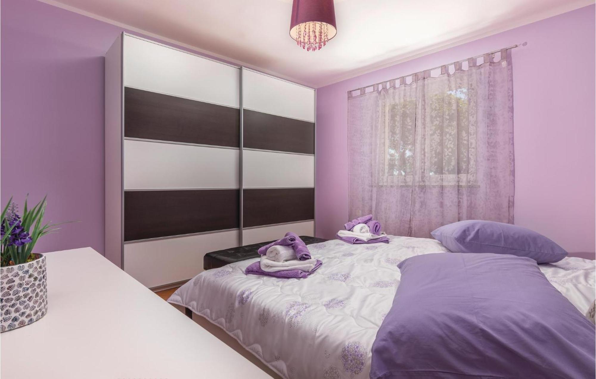 Amazing Apartment In Rabac With Wifi Raša Esterno foto