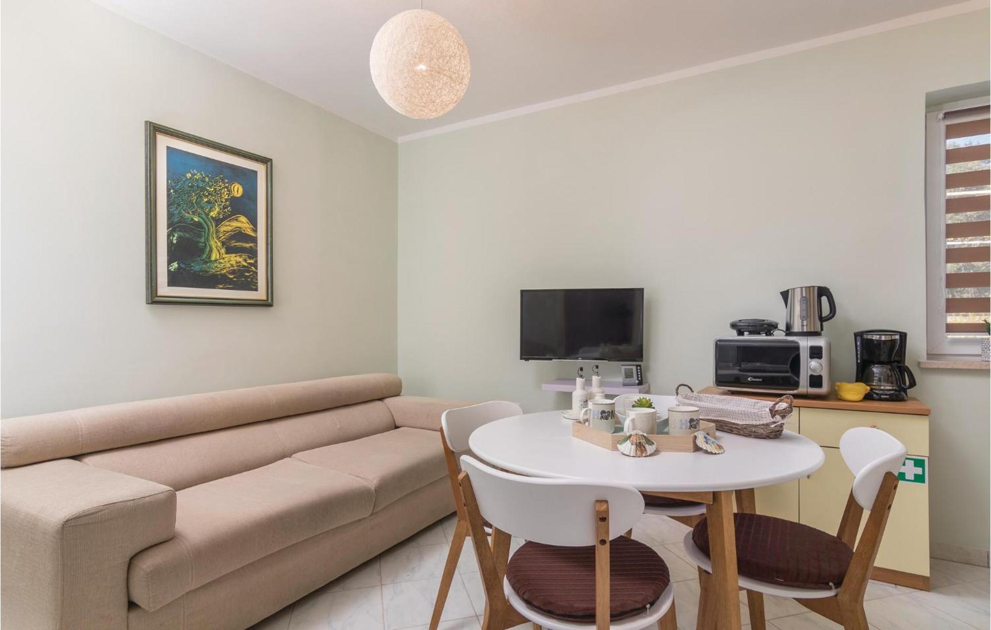 Amazing Apartment In Rabac With Wifi Raša Esterno foto
