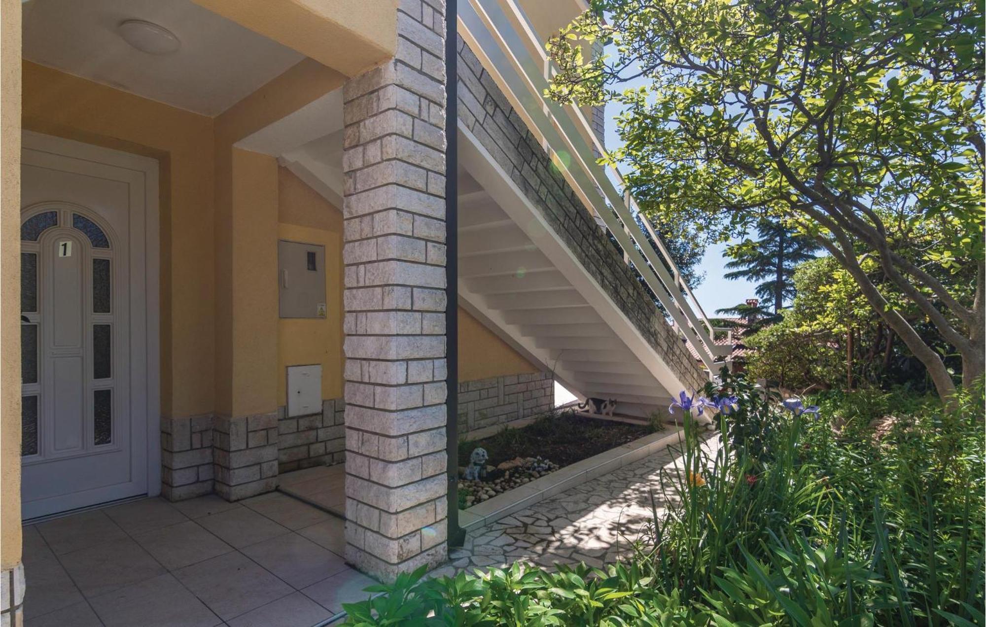 Amazing Apartment In Rabac With Wifi Raša Esterno foto