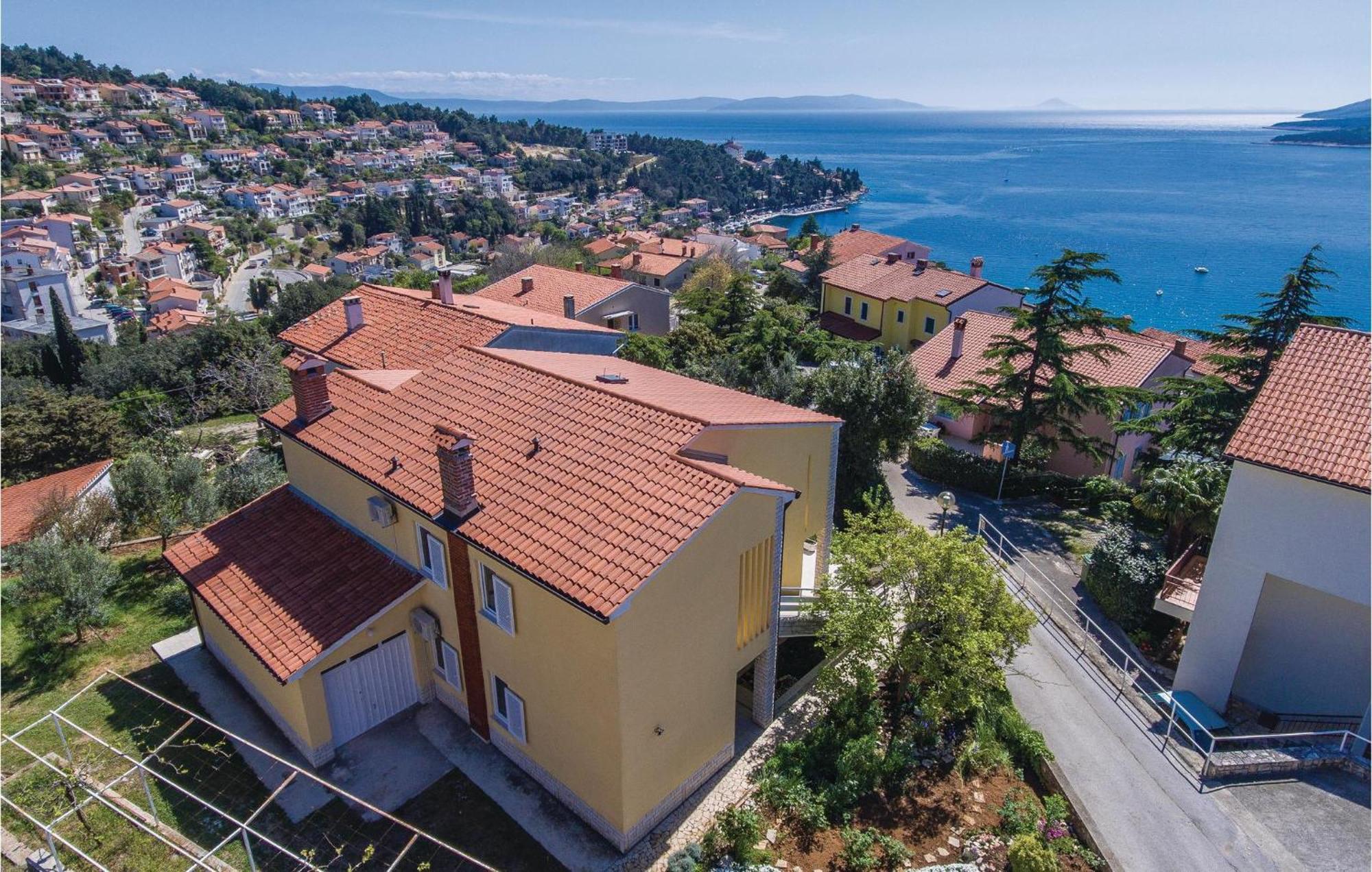 Amazing Apartment In Rabac With Wifi Raša Esterno foto